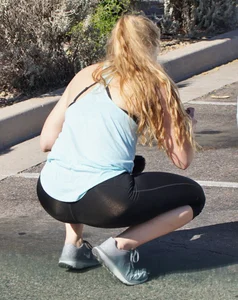 Candid girls in leggings and tights