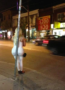 Candid Blonde Girl With Big Booty - Lamp Post Eaten By Giant Ass Cheeks