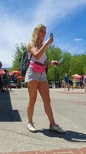 A few nice teen thigh shots