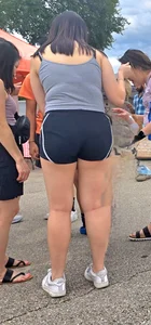 Busty asian with vpl