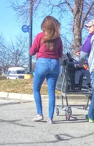 Corn fed Midwest Momma