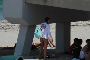 Florida beach and bikini girls