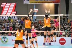 Thai candid volleyball girls