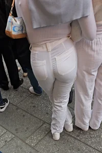2 Friends, Times Square Ass