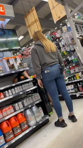 Thick Hardware Blonde Chick