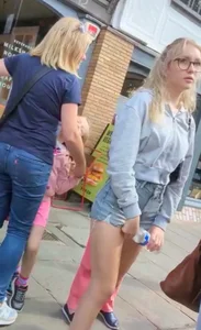 short candid teen