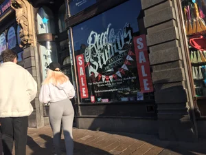Nice butt blonde in leggings shopping