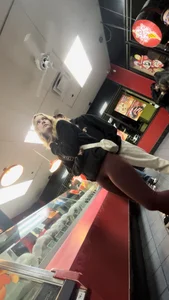 Fat Booty Cameltoe Duck-Lips Blonde PAWG  (OC)