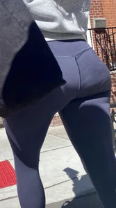 Few random ones in yoga pants. Loved the two in blue