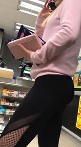 Girl with a nice round ass in leggings with vpl
