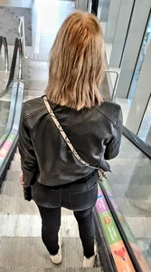 Cute pawg in black jeans