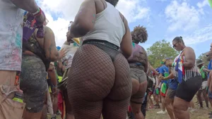 (OC) Thick And Cakey Showing Off Her Pastry