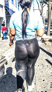Sun makes these leggings SEE THROUGH  not oc