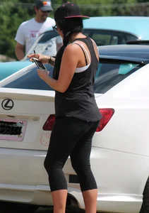 Candid girls in leggings and tights