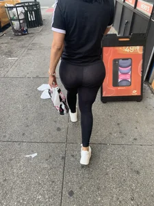 Another latina milf with VTL glance back and bubble butt tight culo fr
