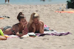 Deerfield Beach bikini girls