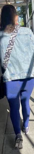 Amazing ass in blue yoga pants