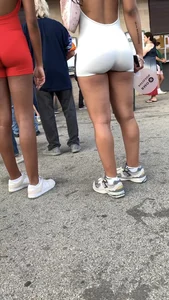 Ebony Bubbles At The Fest