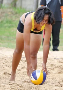 Thai candid volleyball girls