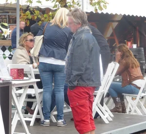 Street market milfs in tight blue jeans