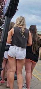 Tighest Cheeky Lulus on college Pawg with faceshots, bonus 2nd set of cheeks too!