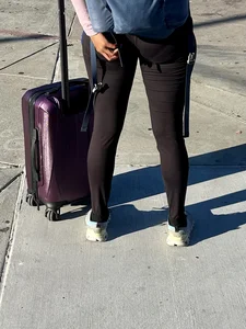 Slim Thick Pocahontas Ass Nice shape W/ Vpl