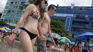 Brazillian beach creepshots, huge gallery of candid girls in swimsuits