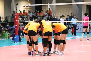 Thai candid volleyball girls