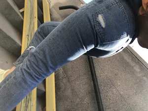 Hot candid milf's booty in tight blue denim creepshots while she's walking up the stairs