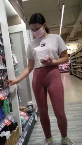 LEGGINGS Hottie with nice Ass in Leggings