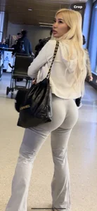 Petite Asian w/Juicy Fat Ass  [ NOT OC ]