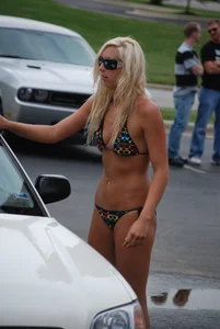Various sexy girls at car washes in bikinis