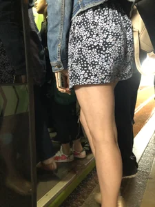 Girl in Short Dress with Cute Skinny Legs Hot Subway Candid