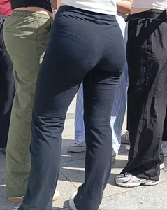 Nice round butt showing panties under legging