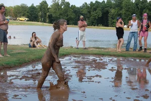 Publicly nude girls
