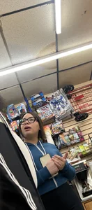 Big booty Latina in neighborhood store (oc)