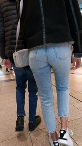 Sexy ass packed in jeans