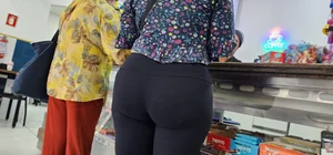 PHAT ass Brazilian in the bakery (oc)