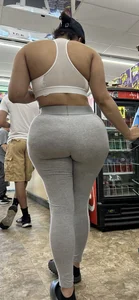 Hood rat carrying a behemoth‼️