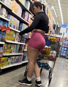 Amazing latina bubble butt pink Shorts(MEGA DROP)