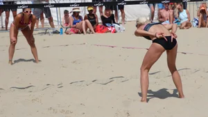 Weymouth beach volleyball girls  2019