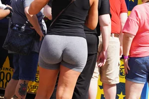Big booty blonde babe in tight grey spandex shorts with vtl