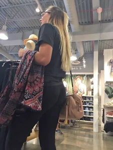 Nice Girl in Tight Pants Store Candid Pics