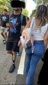 Big ass Latina filling up jeans