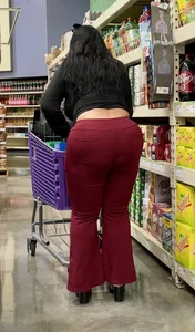 Fake thick Latina