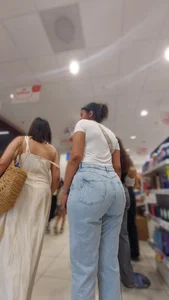 Tall Arabic Duo in Jeans