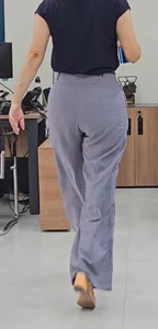 Blonde with hot ass in wide pants