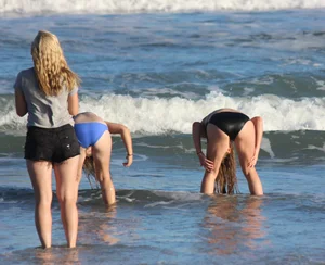 Mix of candid girls at the beach and in bikinis