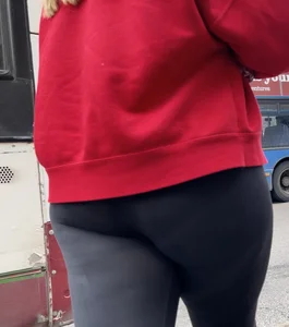 Thick soft thighs and jiggly