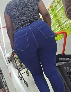 Loaded Ebony Milf (OC)